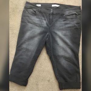 NEW! PRICE SLASHED! Black Stretch Faded/distressed